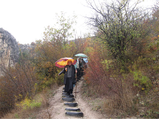 Спуск в Качи-Кальон